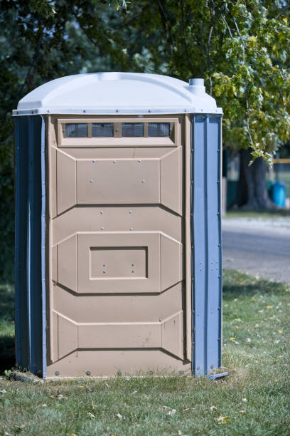 Portable Toilet Options We Offer in Chualar, CA